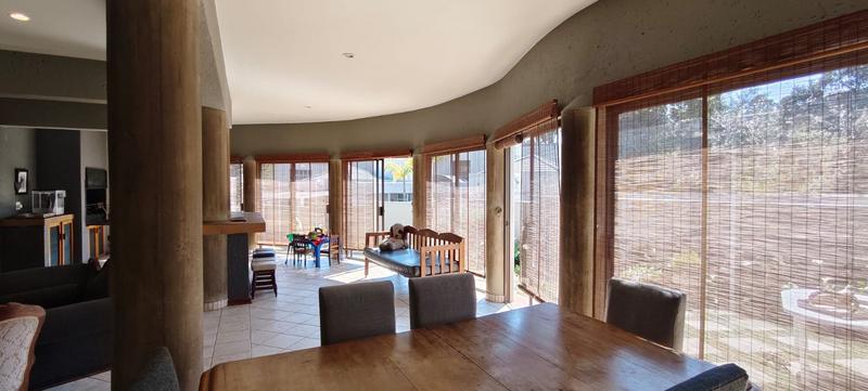 5 Bedroom Property for Sale in Brentwood Gauteng