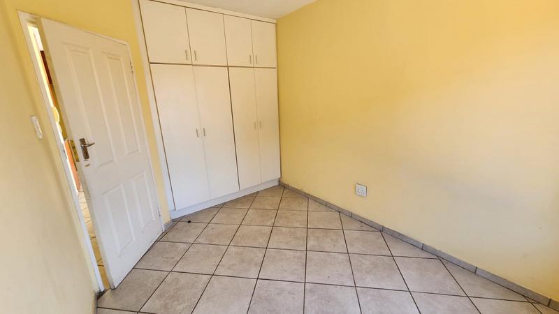 2 Bedroom Property for Sale in Randfontein Central Gauteng