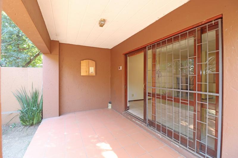 2 Bedroom Property for Sale in Magaliessig Gauteng