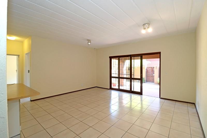 2 Bedroom Property for Sale in Magaliessig Gauteng