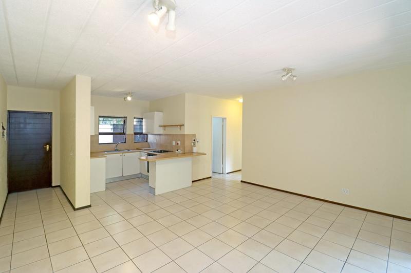 2 Bedroom Property for Sale in Magaliessig Gauteng