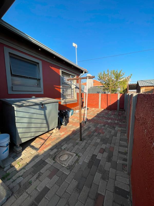 3 Bedroom Property for Sale in Witpoortjie Gauteng