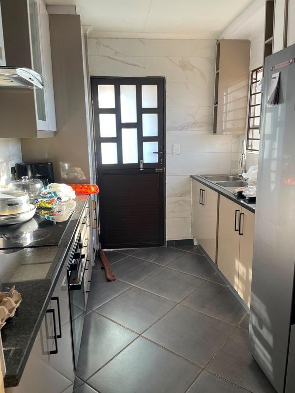 3 Bedroom Property for Sale in Witpoortjie Gauteng
