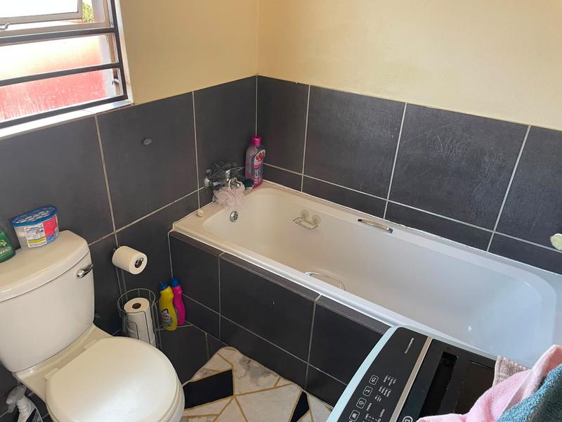 3 Bedroom Property for Sale in Witpoortjie Gauteng