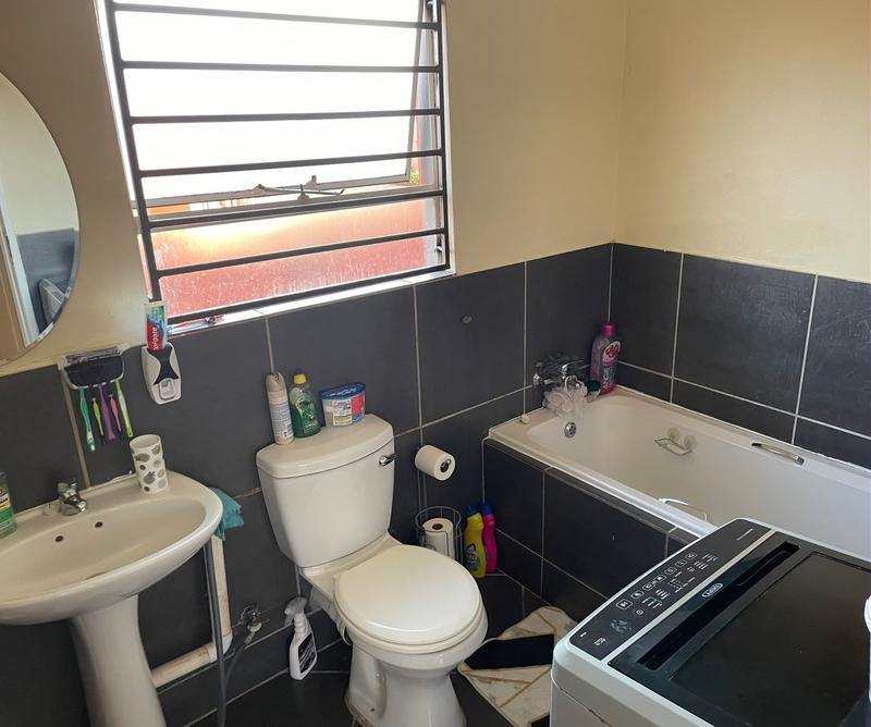3 Bedroom Property for Sale in Witpoortjie Gauteng
