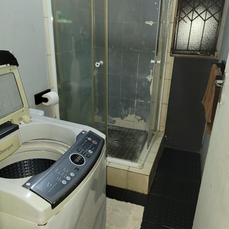 4 Bedroom Property for Sale in Protea Glen Gauteng