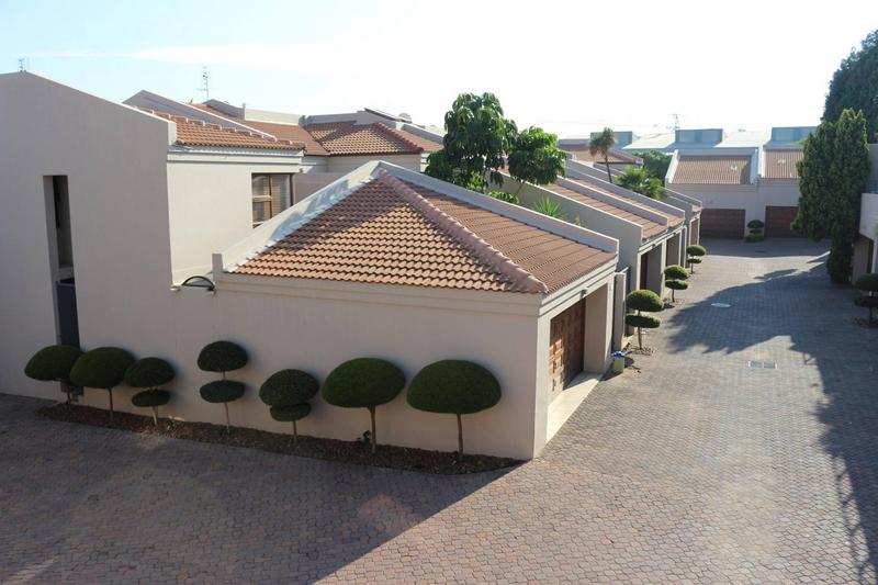 3 Bedroom Property for Sale in Bedfordview Gauteng
