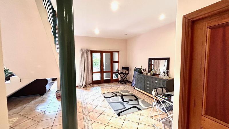 3 Bedroom Property for Sale in Bedfordview Gauteng