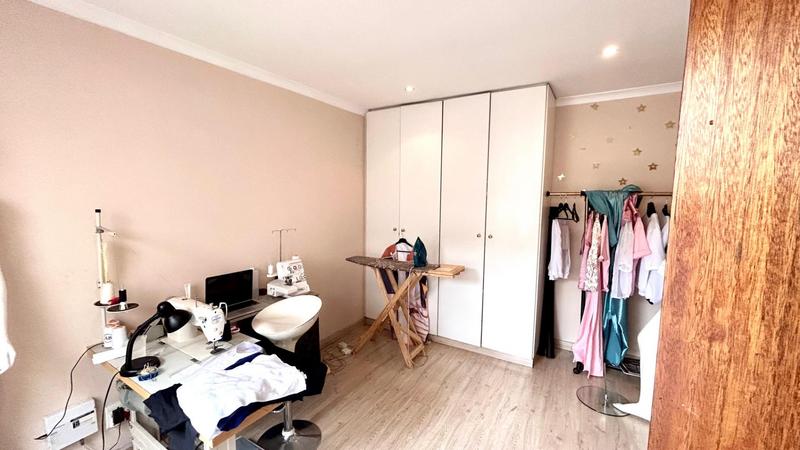 3 Bedroom Property for Sale in Bedfordview Gauteng