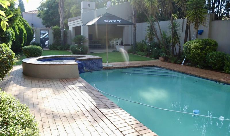 3 Bedroom Property for Sale in Bedfordview Gauteng