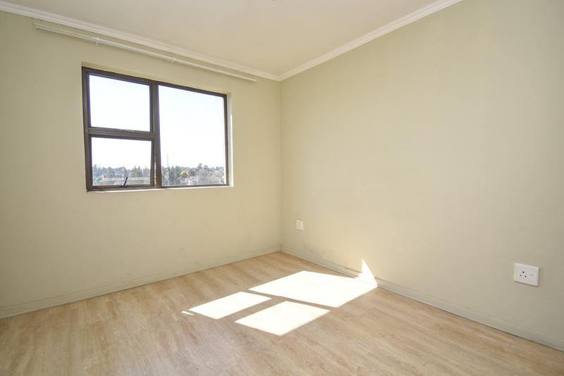 2 Bedroom Property for Sale in Sunninghill Gauteng