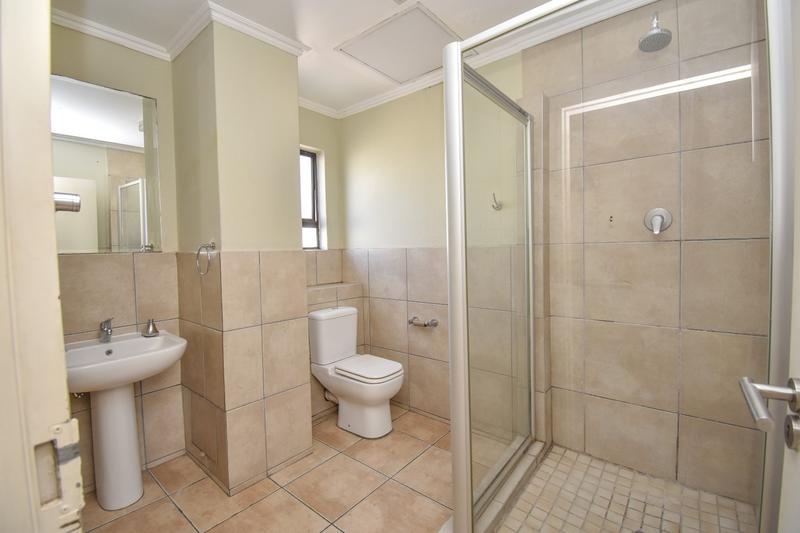 2 Bedroom Property for Sale in Sunninghill Gauteng