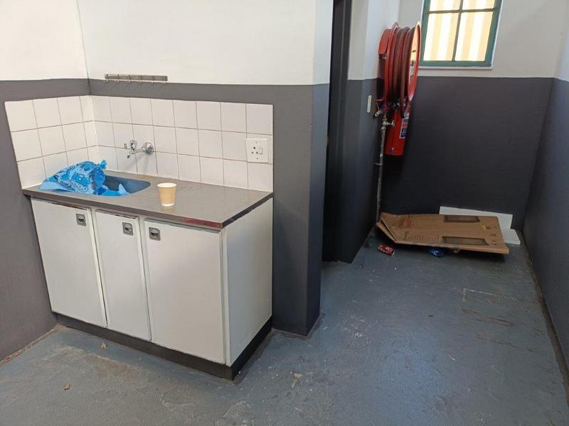 To Let Commercial Property for Rent in Halfway House Gauteng