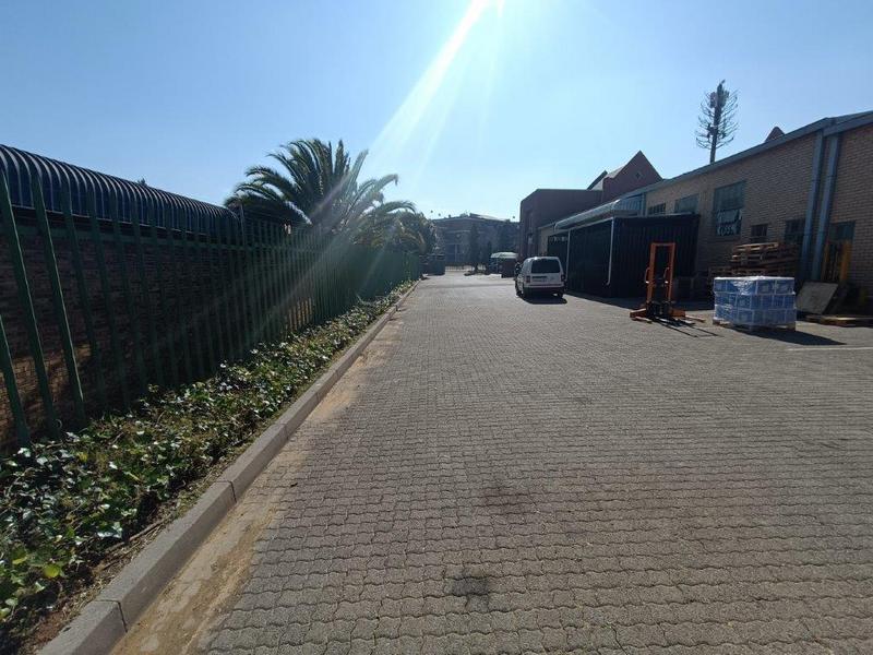 To Let Commercial Property for Rent in Halfway House Gauteng