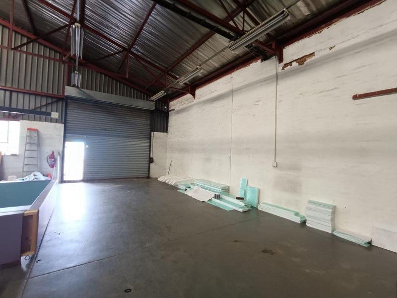 To Let Commercial Property for Rent in Robertville Gauteng