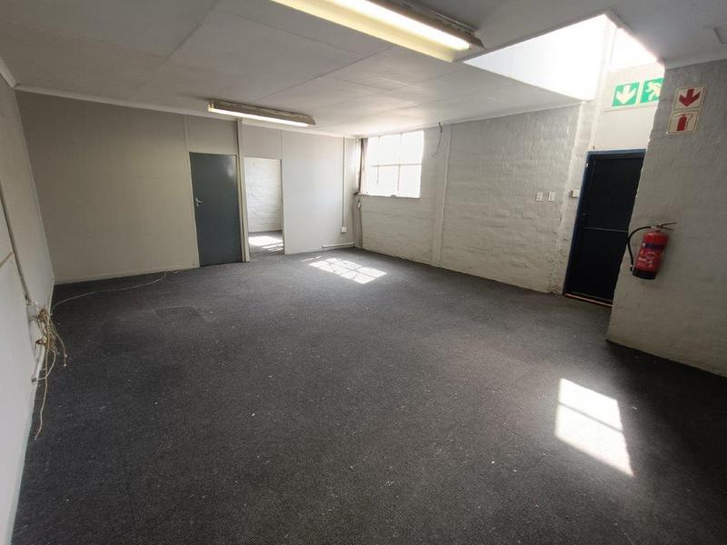 To Let Commercial Property for Rent in Robertville Gauteng