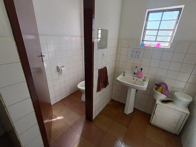 To Let Commercial Property for Rent in Robertville Gauteng