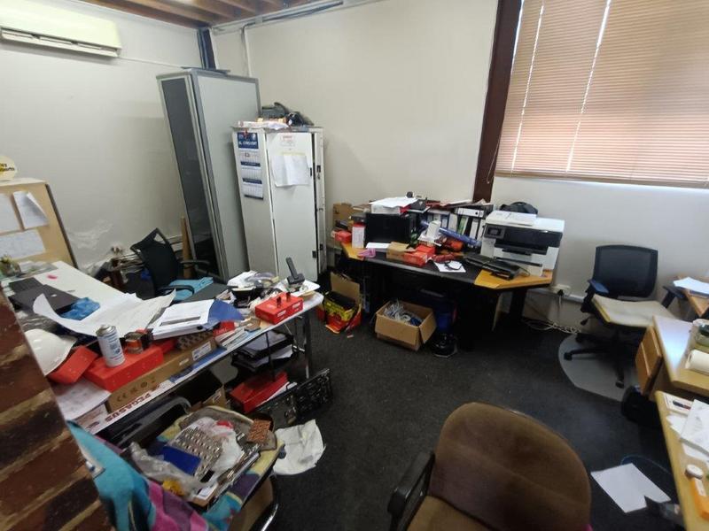 To Let Commercial Property for Rent in Robertville Gauteng
