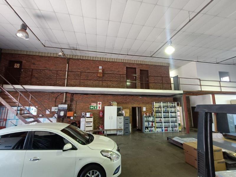 To Let Commercial Property for Rent in Robertville Gauteng