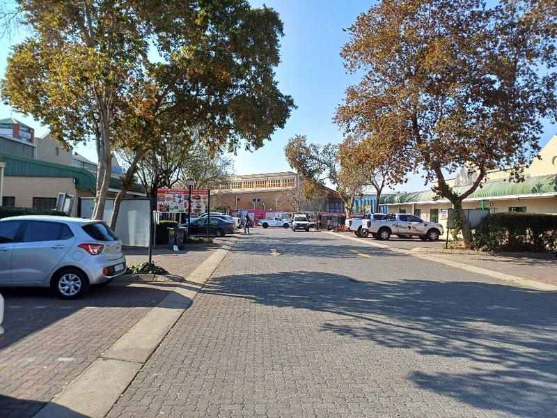 To Let Commercial Property for Rent in Hennopspark Gauteng