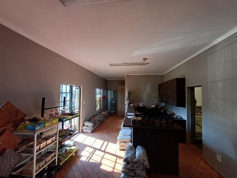 To Let Commercial Property for Rent in Hennopspark Gauteng