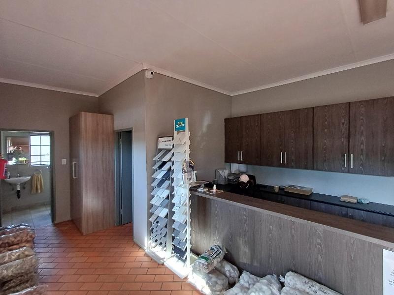 To Let Commercial Property for Rent in Hennopspark Gauteng