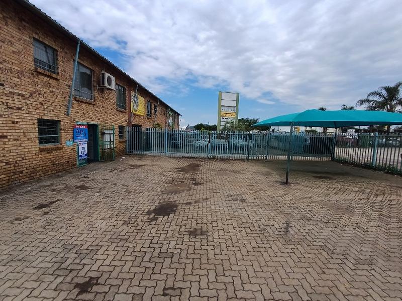 To Let Commercial Property for Rent in Hennopspark Gauteng