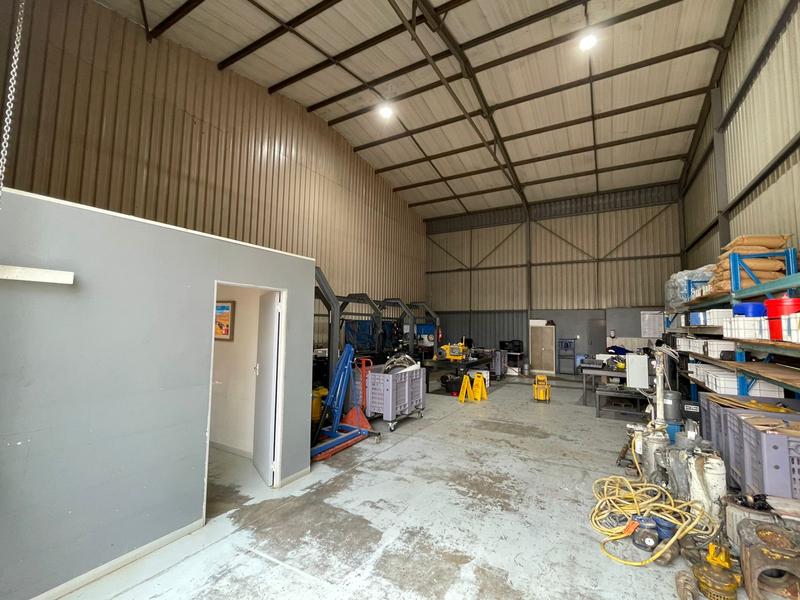 To Let Commercial Property for Rent in Lyttelton Manor Gauteng