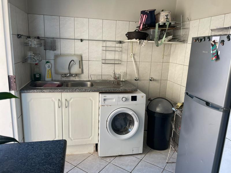 To Let 2 Bedroom Property for Rent in Rooihuiskraal North Gauteng