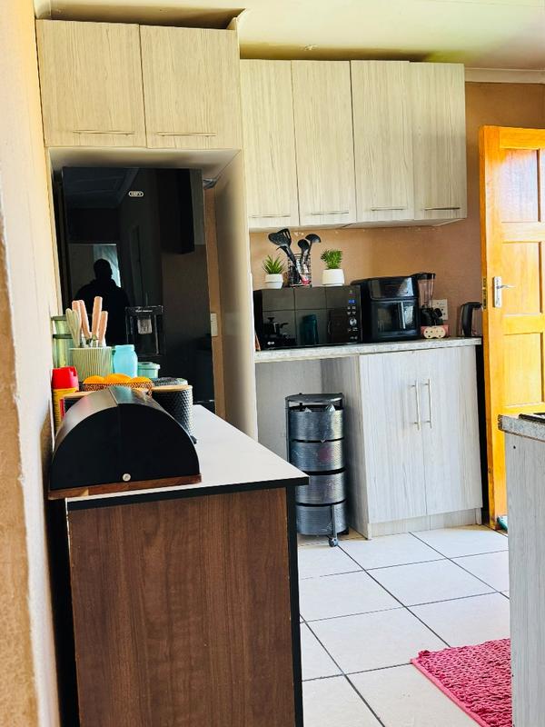 To Let 3 Bedroom Property for Rent in Dawn Park Gauteng