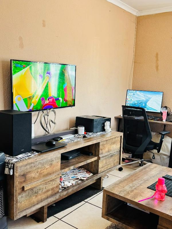 To Let 3 Bedroom Property for Rent in Dawn Park Gauteng