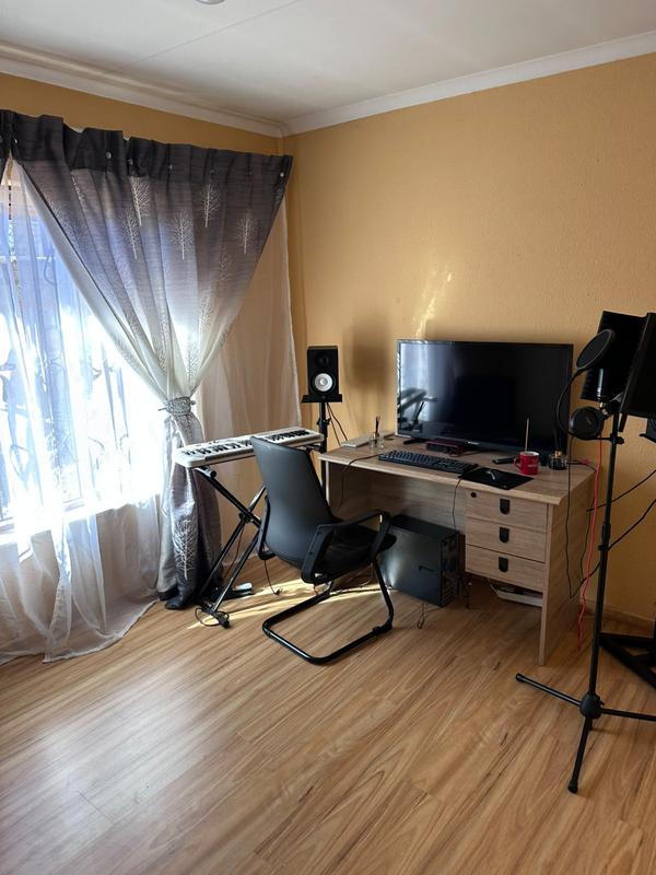 3 Bedroom Property for Sale in Vosloorus Gauteng