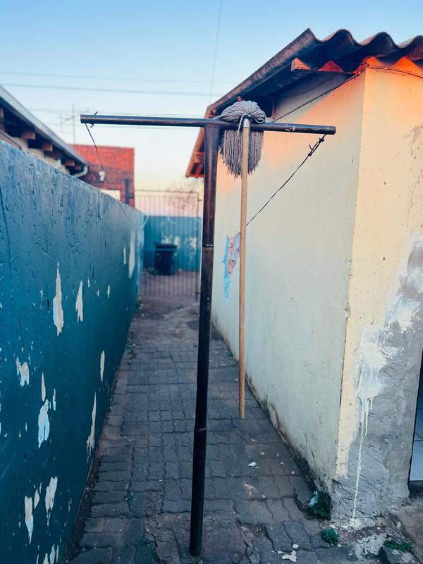 7 Bedroom Property for Sale in Tokoza Gauteng