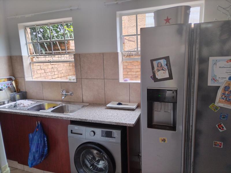 To Let 3 Bedroom Property for Rent in Hazeldean Gauteng