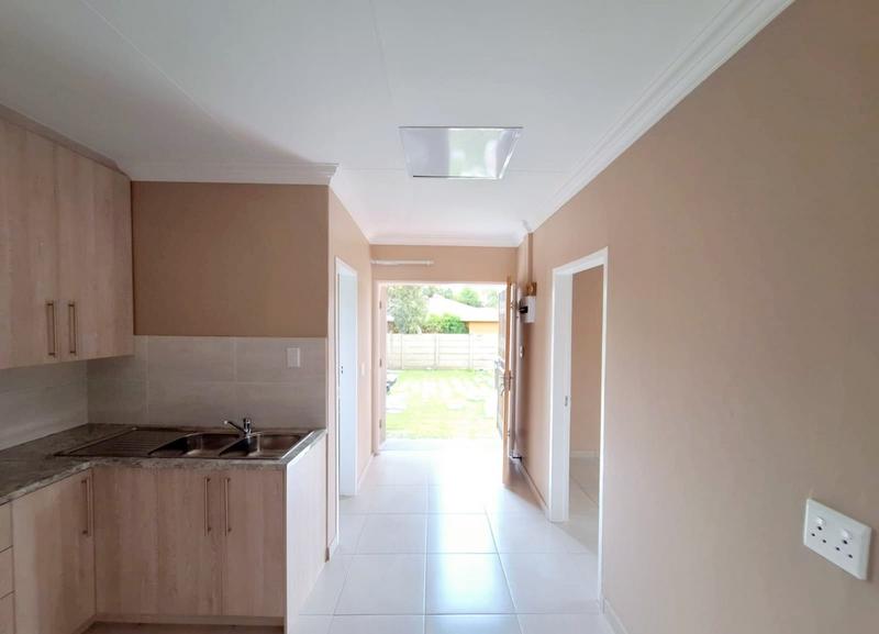 4 Bedroom Property for Sale in Vanderbijlpark Cw 6 Gauteng