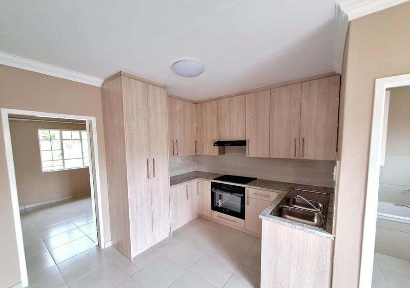 4 Bedroom Property for Sale in Vanderbijlpark Cw 6 Gauteng