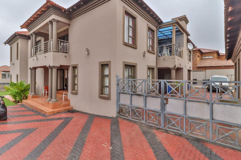 To Let 3 Bedroom Property for Rent in Lady Selborne Gauteng