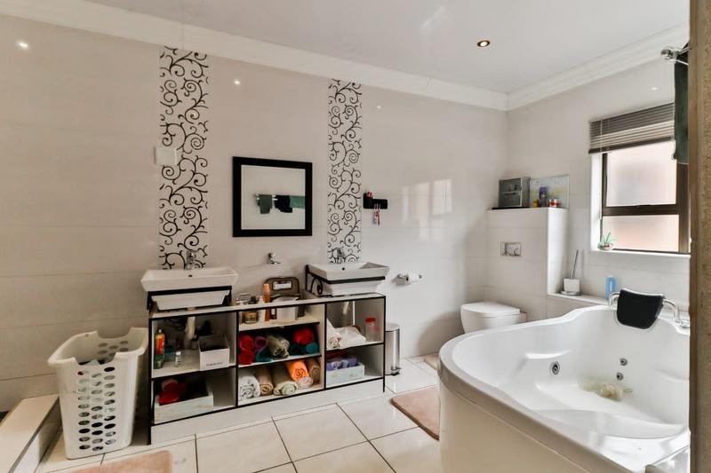 3 Bedroom Property for Sale in Lady Selborne Gauteng