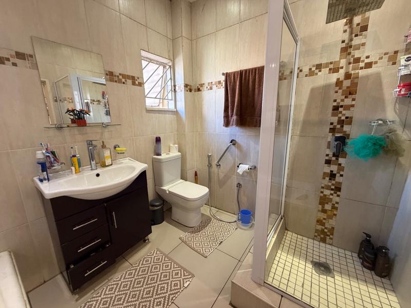 4 Bedroom Property for Sale in Erasmia Gauteng