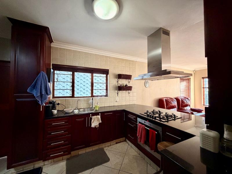To Let 4 Bedroom Property for Rent in Newlands Gauteng
