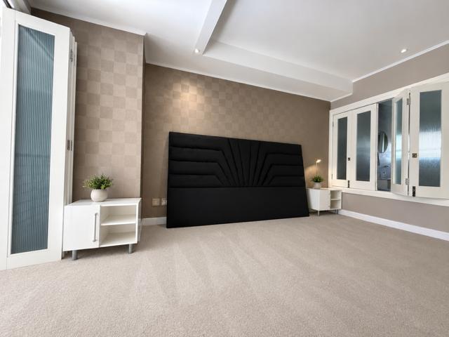 2 Bedroom Property for Sale in Hyde Park Gauteng