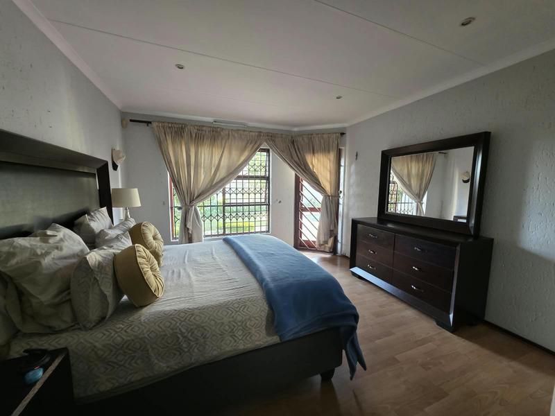 To Let 4 Bedroom Property for Rent in Sunninghill Gauteng