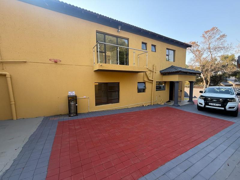 To Let 6 Bedroom Property for Rent in The Reeds Gauteng