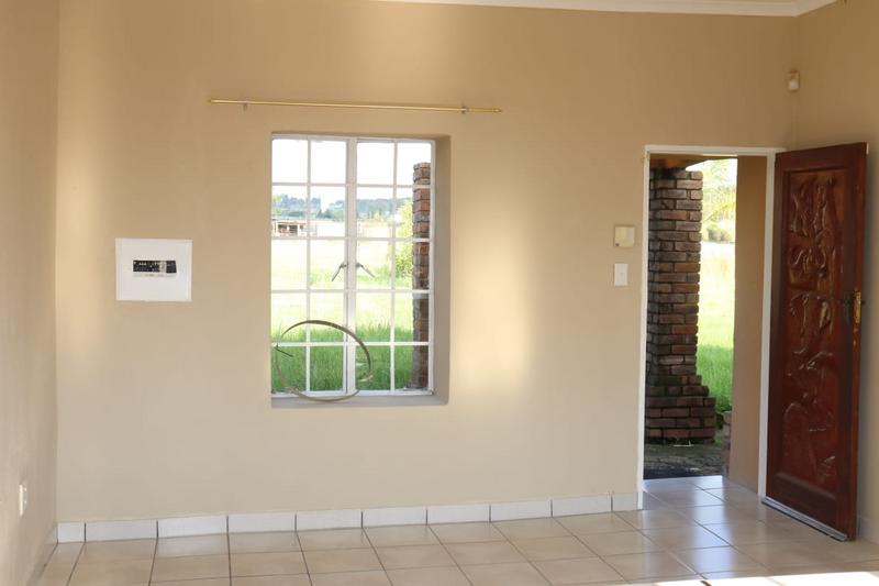 2 Bedroom Property for Sale in Knopjeslaagte Gauteng