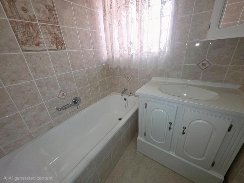 5 Bedroom Property for Sale in Farrar Park Gauteng
