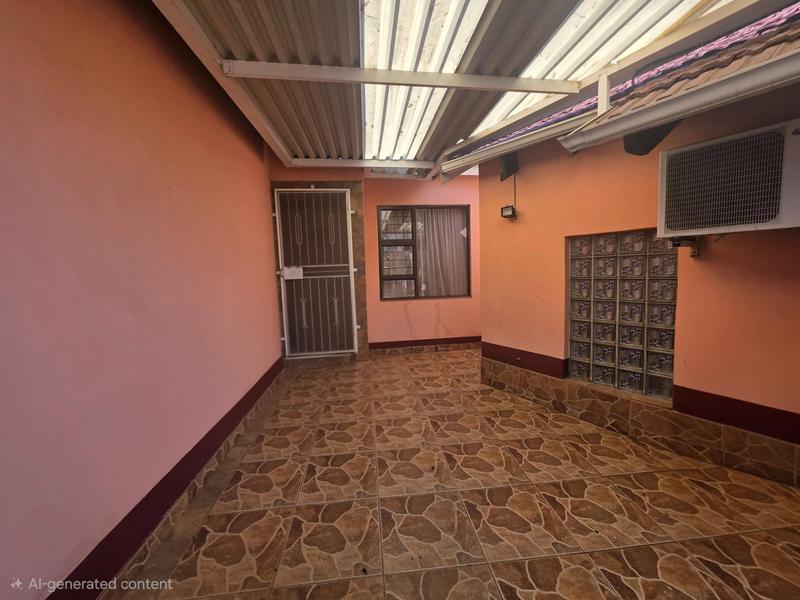 5 Bedroom Property for Sale in Farrar Park Gauteng