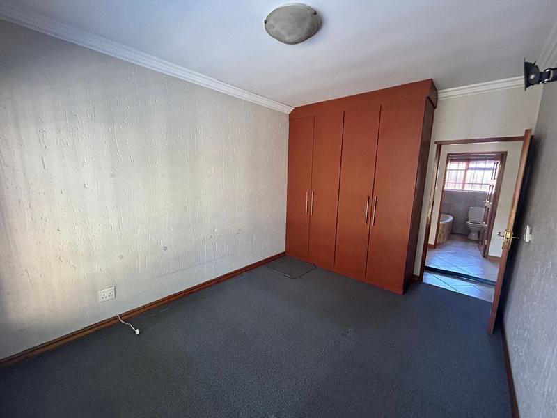 To Let 3 Bedroom Property for Rent in Sunair Park Gauteng