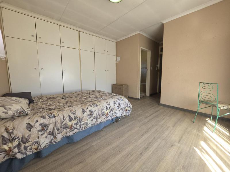 3 Bedroom Property for Sale in Brackendowns Gauteng