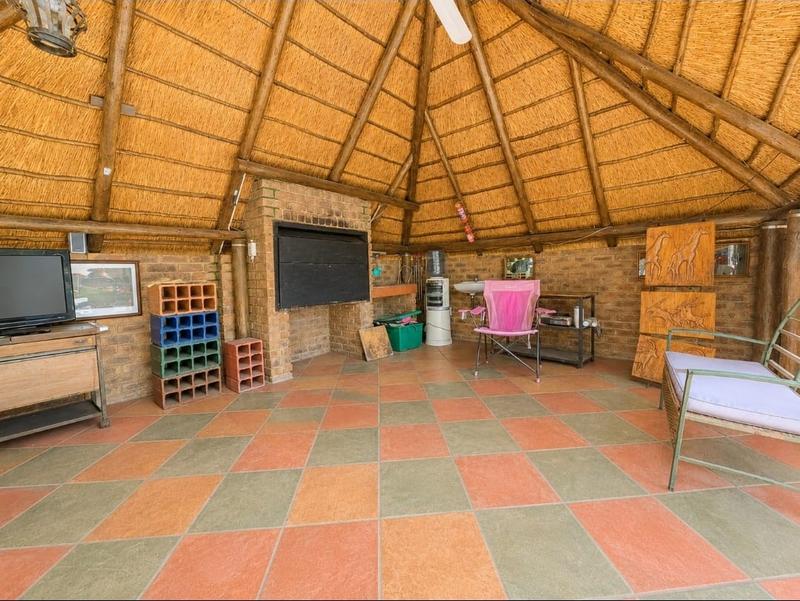 3 Bedroom Property for Sale in Brackendowns Gauteng