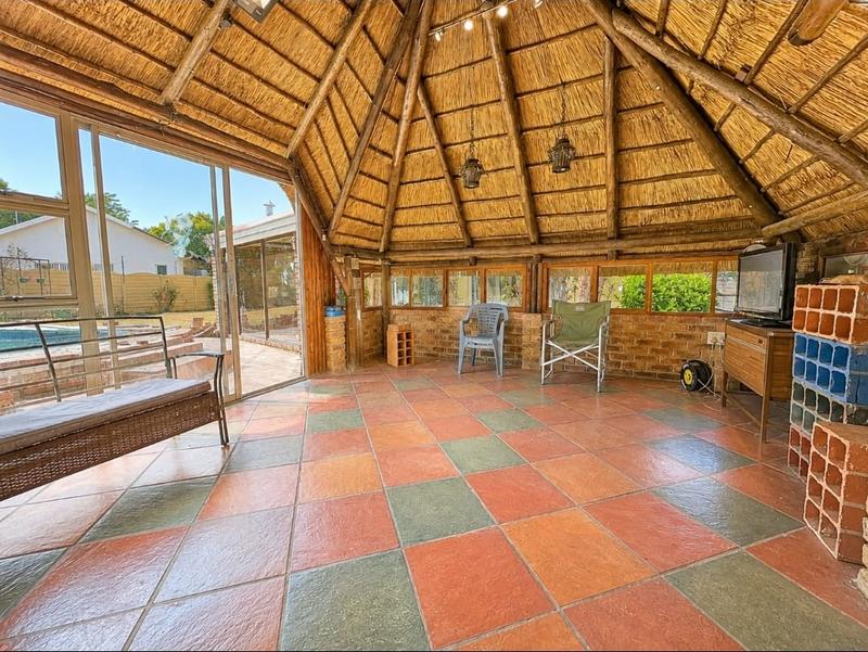 3 Bedroom Property for Sale in Brackendowns Gauteng